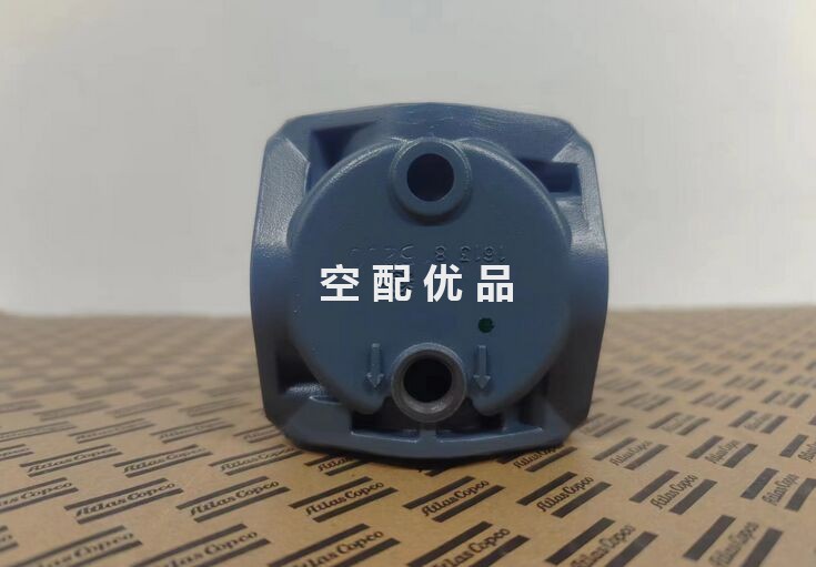 1613822480阿特拉斯空压机气水分离器WSD25